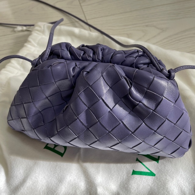 Bottega Veneta(ボッテガヴェネタ)のBOTTEGA VENETAミニザポーチ レディースのバッグ(ショルダーバッグ)の商品写真