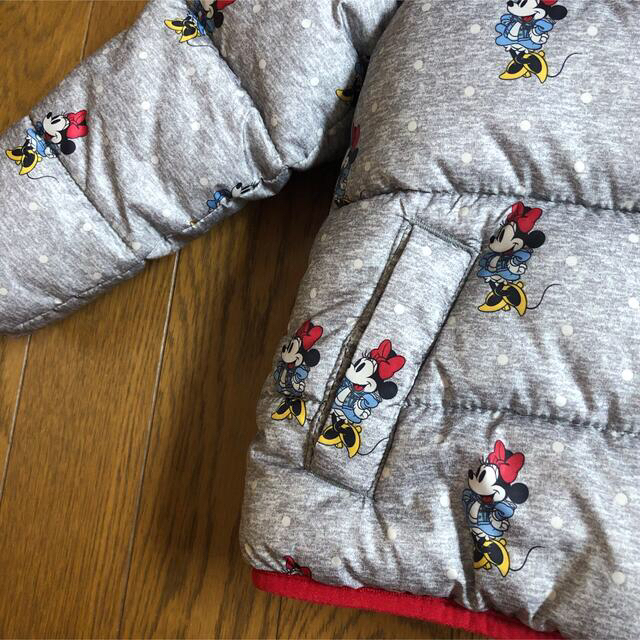 babyGAP(ベビーギャップ)のDisneyミニー中綿ダウン100cm babyGAP  キッズ/ベビー/マタニティのキッズ服女の子用(90cm~)(ジャケット/上着)の商品写真