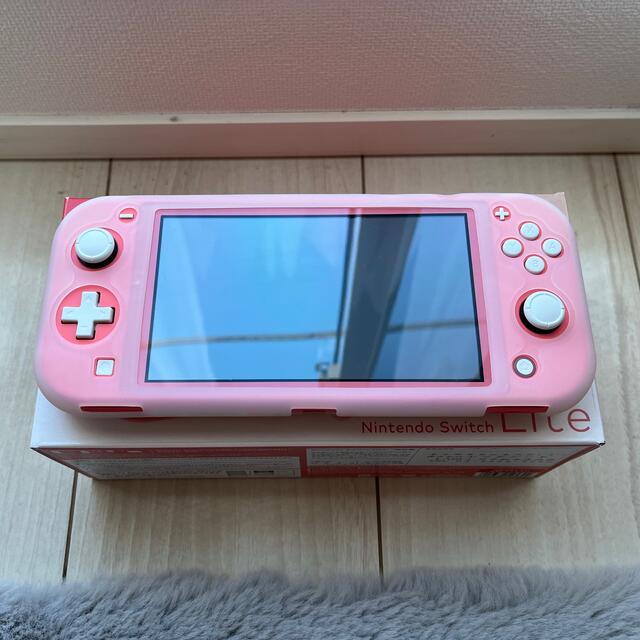 Nintendo switch Lite スイッチライト 任天堂 コーラル