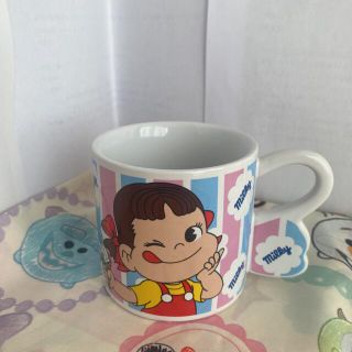 フジヤ(不二家)の不二家ペコちゃんポコちゃんマグカップ(ノベルティグッズ)