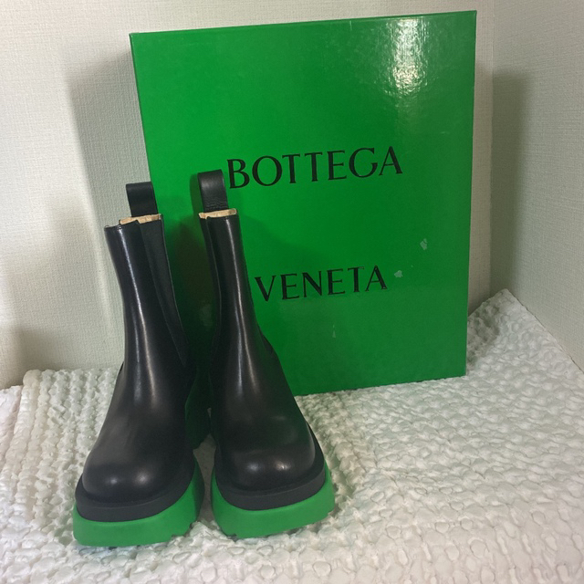 Bottega Veneta(ボッテガヴェネタ)のBOTTEGA VENETA   I様専用です❗️ レディースの靴/シューズ(ブーツ)の商品写真