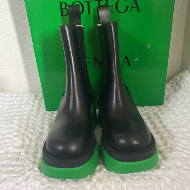 Bottega Veneta(ボッテガヴェネタ)のBOTTEGA VENETA   I様専用です❗️ レディースの靴/シューズ(ブーツ)の商品写真