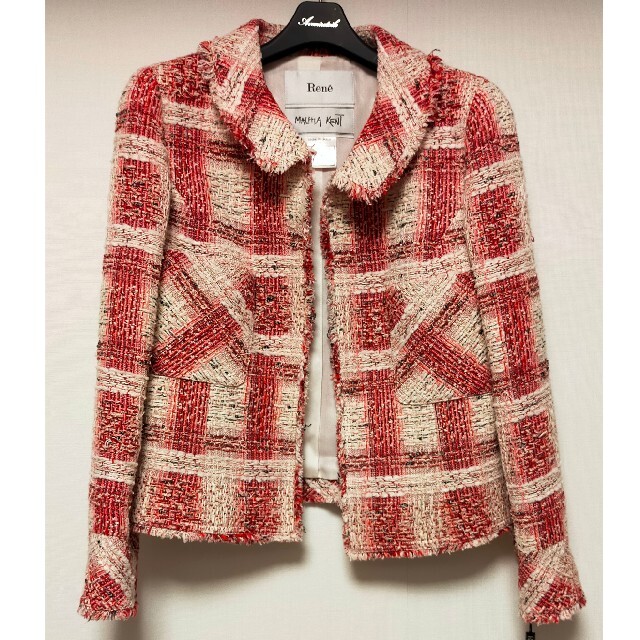 René(ルネ)の【新品・未使用】ルネ　ツイードジャケット赤（M・36サイズ） レディースのジャケット/アウター(テーラードジャケット)の商品写真