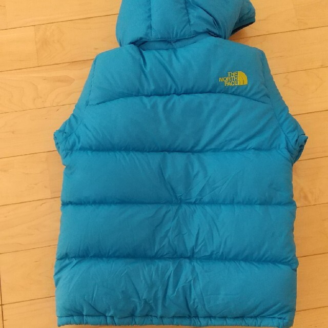 THE NORTH FACE(ザノースフェイス)のcake様専用 THE NORTH FACE  ダウンジャケット 150 キッズ/ベビー/マタニティのキッズ服男の子用(90cm~)(ジャケット/上着)の商品写真