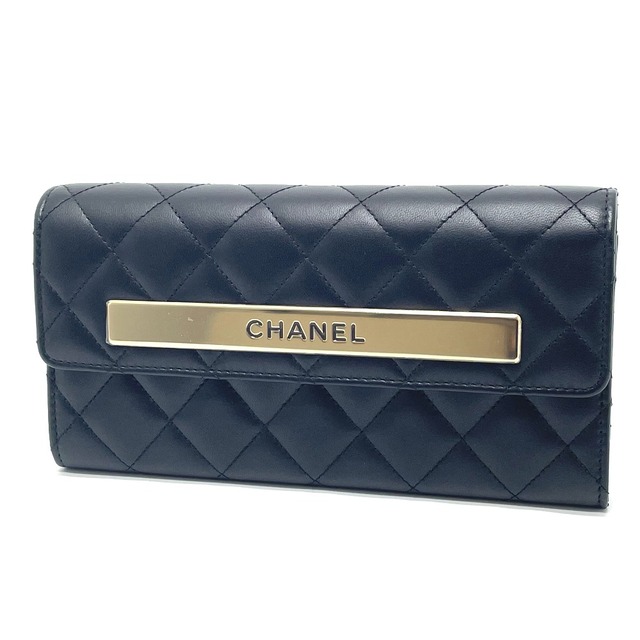 超歓迎】 CHANEL 新品同様 ブラック ラムスキン 長財布 2つ折り ロゴ