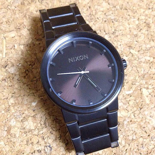 ファッションの 新品☆NIXON THE ANALOGS☆ニクソン | www.takalamtech.com