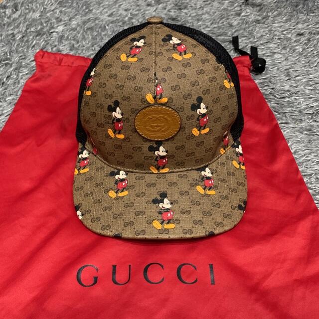 Gucci -