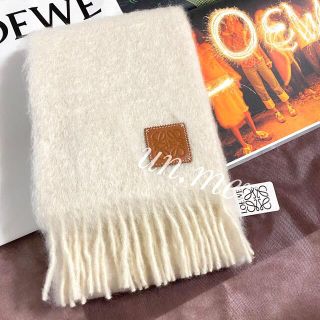 ロエベ プレゼント マフラー/ショール(レディース)の通販 43点 | LOEWE