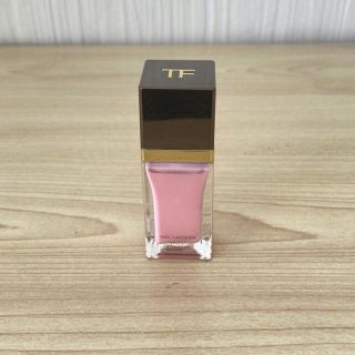 トムフォード(TOM FORD)の【K2417】TOMFORD トムフォード ネイルラッカー 05 ピンク(マニキュア)