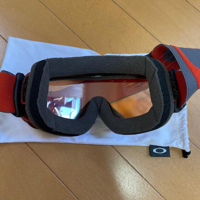 Oakley(オークリー)の【即購入歓迎】OAKLEY オークリー スキー スノボ ゴーグル スポーツ/アウトドアのスノーボード(アクセサリー)の商品写真