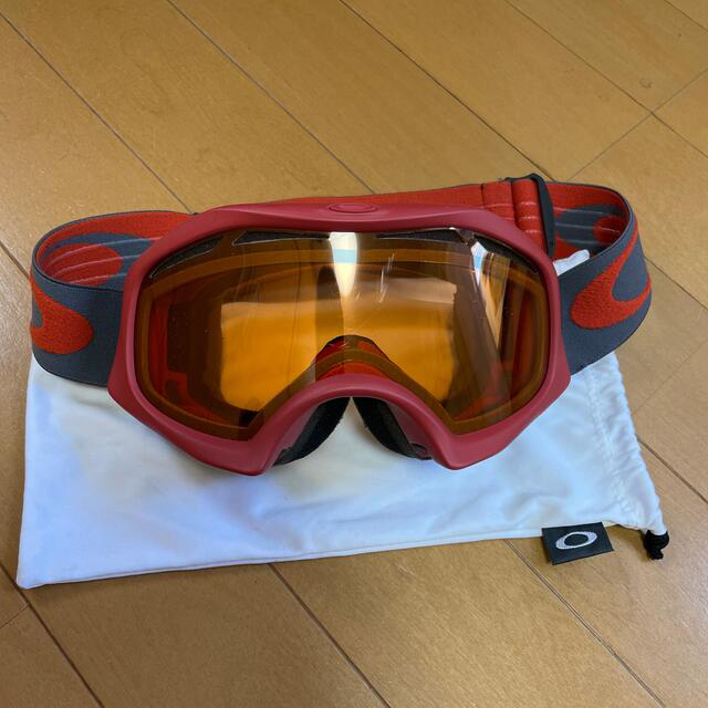 Oakley(オークリー)の【即購入歓迎】OAKLEY オークリー スキー スノボ ゴーグル スポーツ/アウトドアのスノーボード(アクセサリー)の商品写真