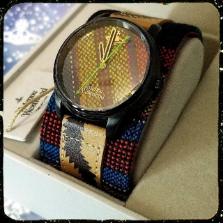 ヴィヴィアン(Vivienne Westwood) バングル 腕時計(レディース)の通販 