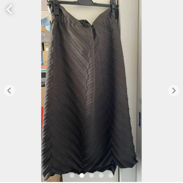 PLEATS PLEASE ISSEY MIYAKE(プリーツプリーズイッセイミヤケ)のISSEY MIYAKE me PLEATS スカート レディースのスカート(ロングスカート)の商品写真