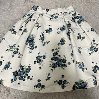 トランテアンソンドゥモード(31 Sons de mode)の花柄フレアスカート(ひざ丈スカート)