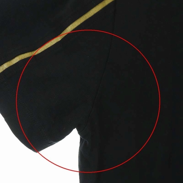 Emporio Armani(エンポリオアルマーニ)のエンポリオアルマーニ EA7 ロゴ Tシャツ カットソー 半袖 Vネック メンズのトップス(Tシャツ/カットソー(半袖/袖なし))の商品写真