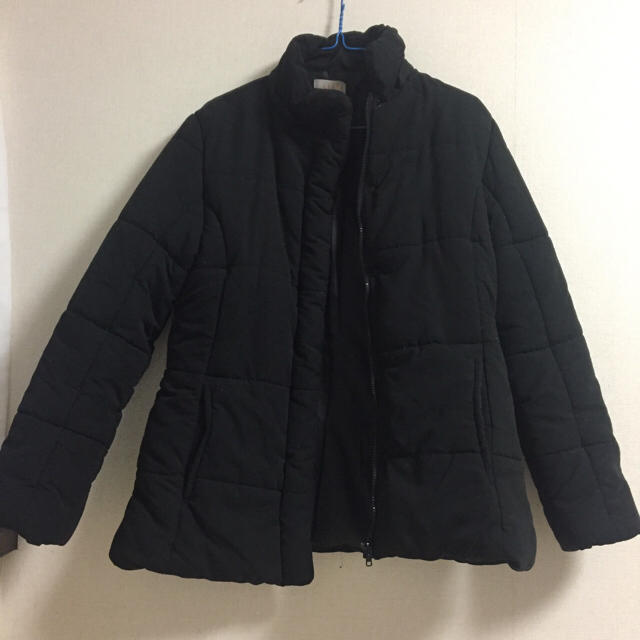 CALM(カーム)の中綿 ジャケット ダウン ブラック クリーニング 済み CALM レディースのジャケット/アウター(ダウンコート)の商品写真