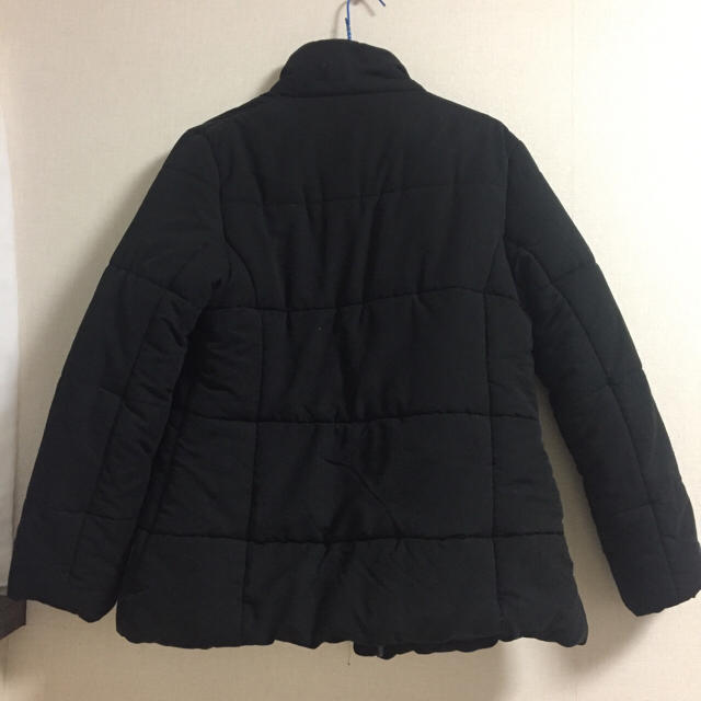 CALM(カーム)の中綿 ジャケット ダウン ブラック クリーニング 済み CALM レディースのジャケット/アウター(ダウンコート)の商品写真