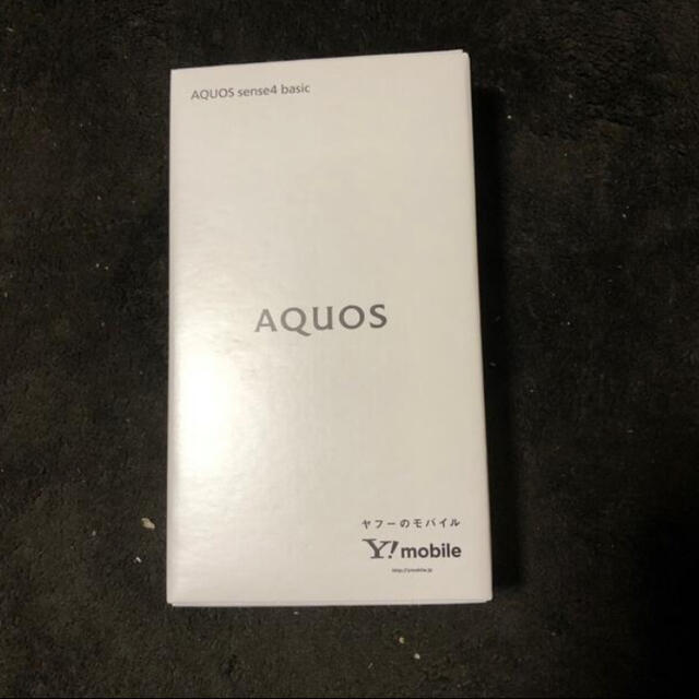 AQUOS(アクオス)のAQUOS sense4 basic Ymobile版SIMフリー ブラック スマホ/家電/カメラのスマートフォン/携帯電話(スマートフォン本体)の商品写真