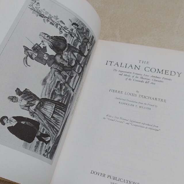 専門書 イタリアン コメディ イタリア 喜劇 英語 ペーパーバック 仮面の通販 By 外国語絵本 英語教材 たくさんあります ラクマ
