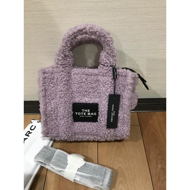 MARC JACOBS(マークジェイコブス)のマークジェイコブス  モコモコミニトート レディースのバッグ(トートバッグ)の商品写真