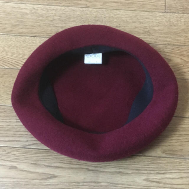 【ニコ様専用】今期トレンド！バスクベレー帽 ボルドー メンズの帽子(ハンチング/ベレー帽)の商品写真
