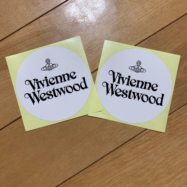 Vivienne Westwood(ヴィヴィアンウエストウッド)のヴィヴィアンウェストウッド　VivianWestwood ステッカー　シール2枚 インテリア/住まい/日用品の文房具(シール)の商品写真