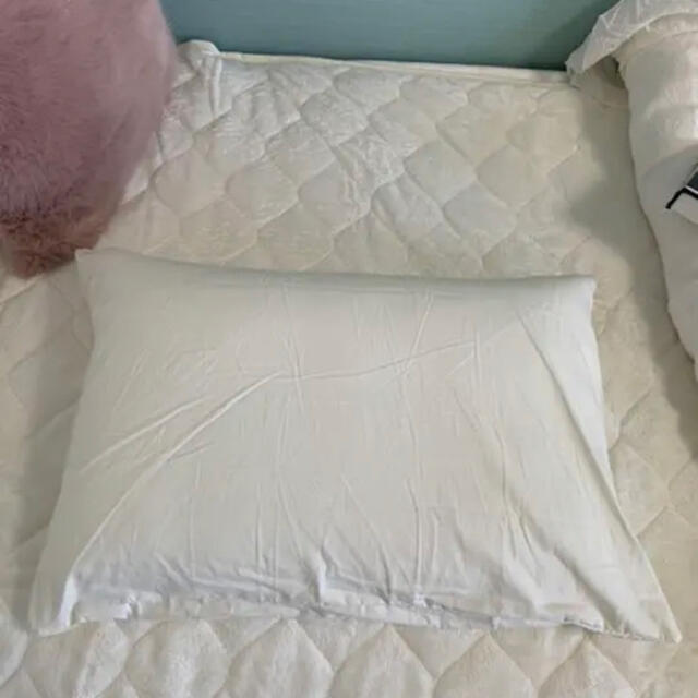 ニトリ(ニトリ)のDECOHOME 綿100% 枕カバー インテリア/住まい/日用品の寝具(枕)の商品写真