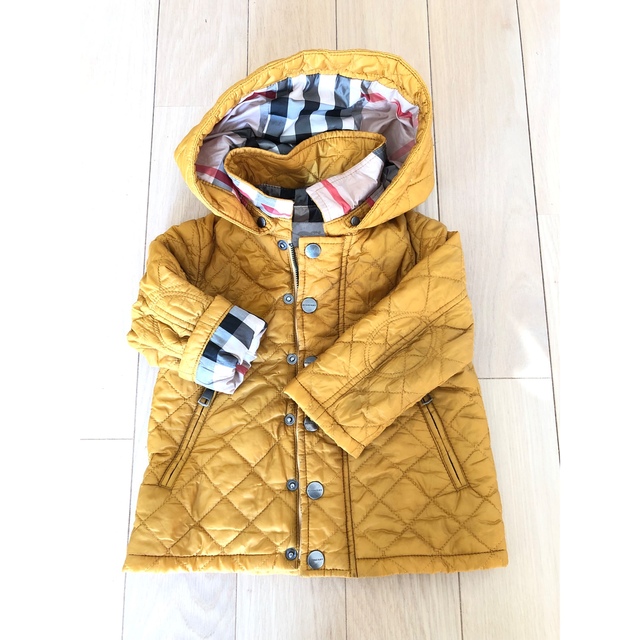 BURBERRY(バーバリー)のバーバリー　キルティングコート　80 90 キッズ/ベビー/マタニティのベビー服(~85cm)(ジャケット/コート)の商品写真