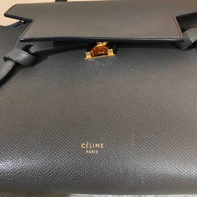 celine(セリーヌ)のユズコス様　専用です。セリーヌ　ベルトバッグ　グレー レディースのバッグ(ショルダーバッグ)の商品写真