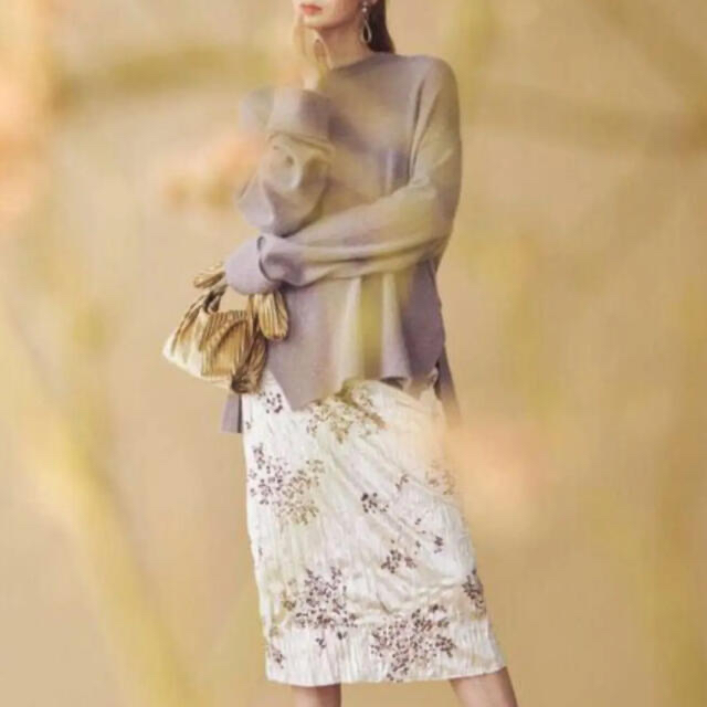 マーキュリーデュオ 新品タグ付き 花柄スカート | フリマアプリ ラクマ