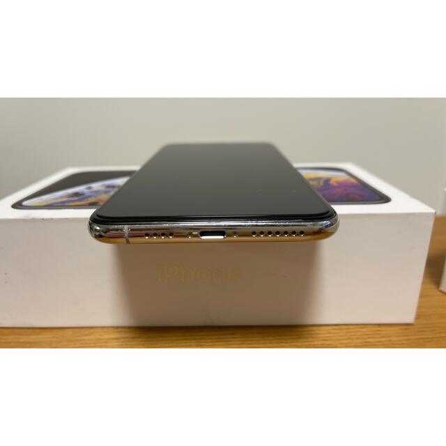 iPhone(アイフォーン)のiPhone Xs Max Silver 256 GB SIMフリー スマホ/家電/カメラのスマートフォン/携帯電話(スマートフォン本体)の商品写真