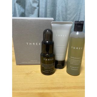 スリー(THREE)のTHREE スキャルプ&ヘアトリートメントリムーバー&オーダレンジRトライアルキ(ヘアケア)