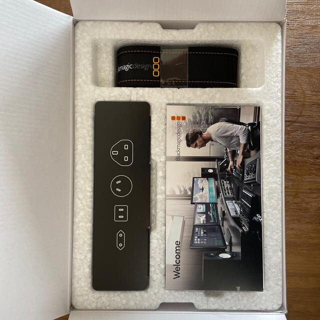 ブラックマジックデザイン Pocket Cinema Camera 6K Pro