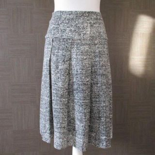 ヨシエイナバ （レキップ）YOSHIE INABA スカート 38 美品 秋(ひざ丈スカート)