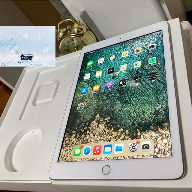 美品　iPad6 32GB WiFiモデル　アイパッド　2018sv