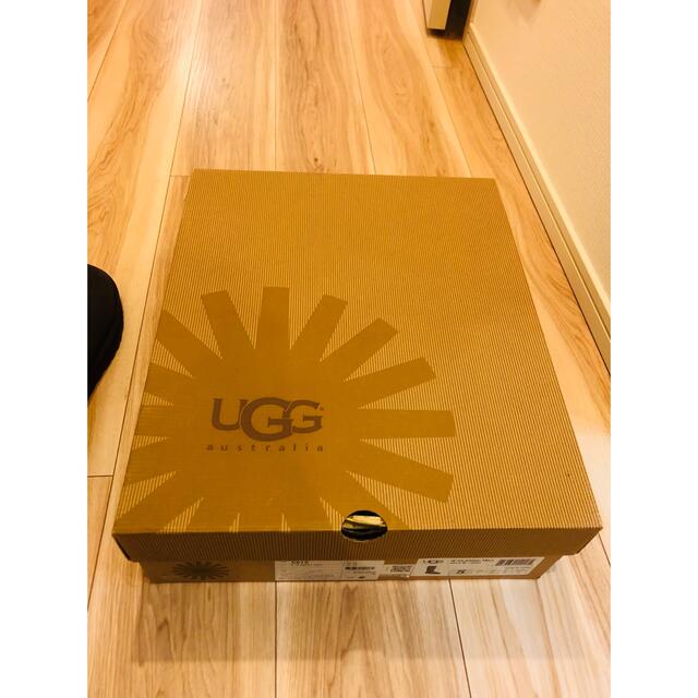UGG(アグ)の専用です 新品 UGG ロングブーツ レディースの靴/シューズ(ブーツ)の商品写真