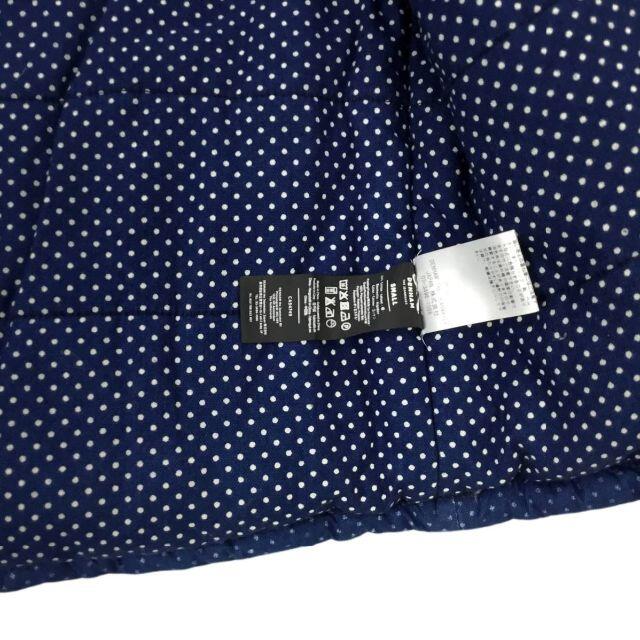 DENHAM(デンハム)のDENHAMデンハム中綿入りダウンタイプベストドットカラーブルーサイズS メンズのジャケット/アウター(ダウンベスト)の商品写真