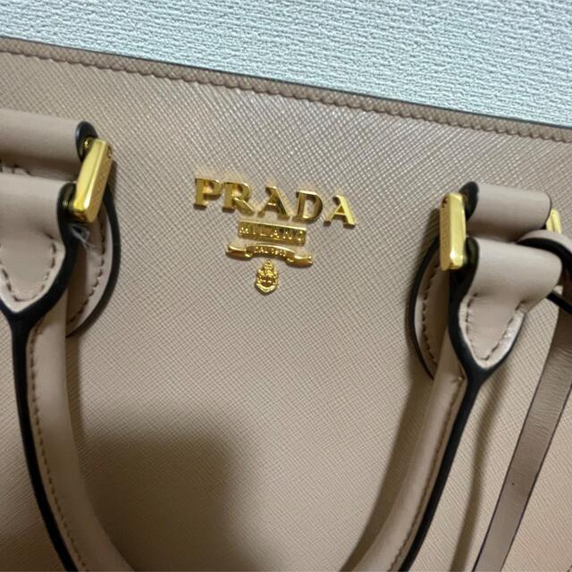 PRADA サフィアーノ ハンドバッグ