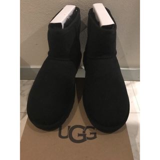 アグ(UGG)の本日13時に削除します！新品特価！ US6 今季 ugg クラシックミニ Ⅱ (ブーツ)