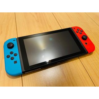 ニンテンドースイッチ(Nintendo Switch)の【美品】Nintendo Switch 任天堂スイッチ　本体セット(家庭用ゲーム機本体)