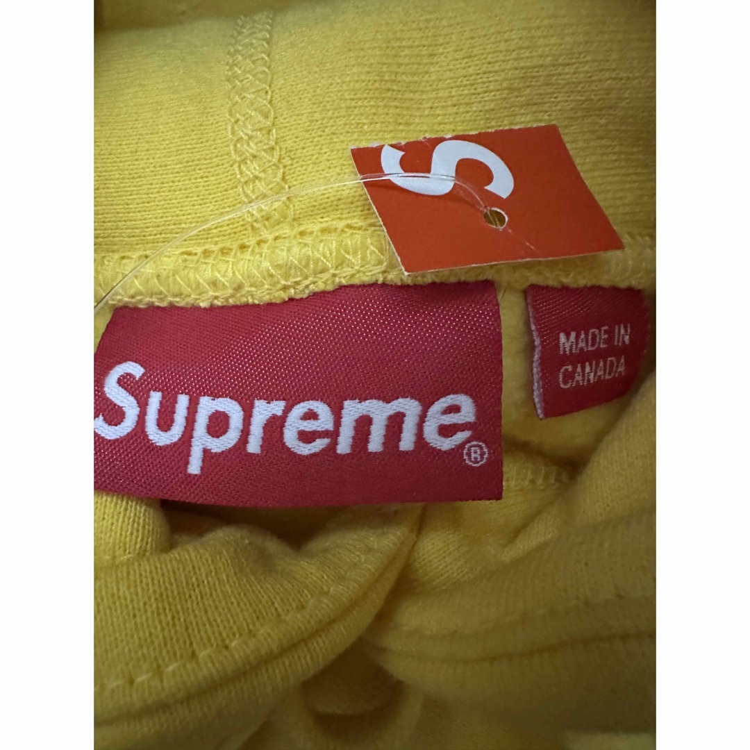 Supreme(シュプリーム)の最安値　新品未使用シュプリーム　Apple hooded sweat shirt メンズのトップス(パーカー)の商品写真