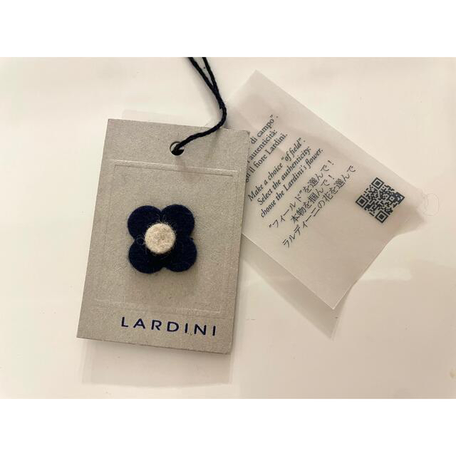 BEAMS(ビームス)のLARDINI ブートニエール ネイビー×オフホワイト系 メンズのファッション小物(その他)の商品写真