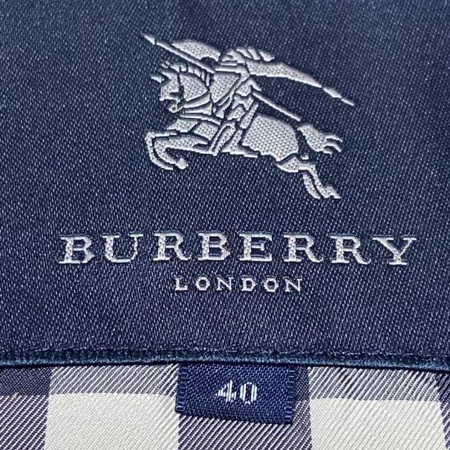 BURBERRY(バーバリー)のバーバリーロンドン ダウンベスト 40 L - レディースのジャケット/アウター(ダウンベスト)の商品写真
