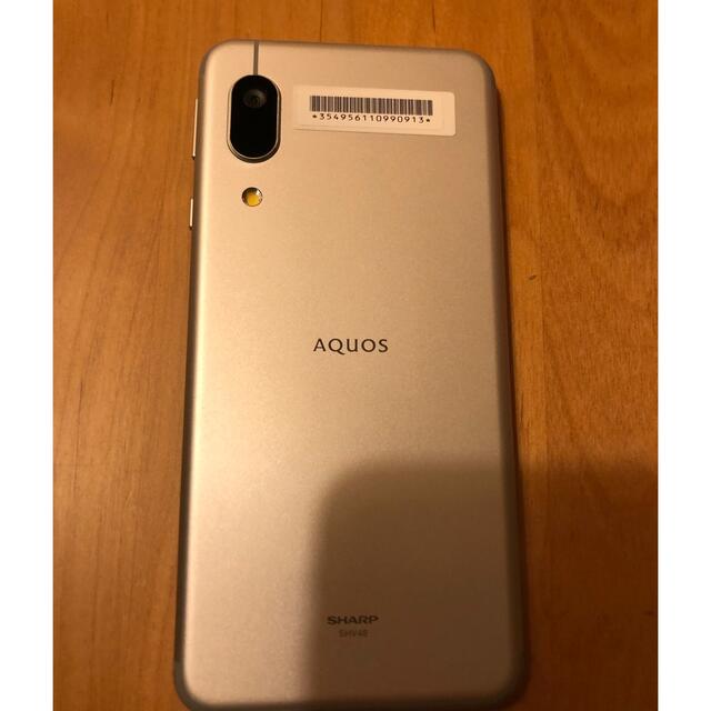 AQUOS(アクオス)のAQUOS sense3 basic SIMロック解除済み スマホ/家電/カメラのスマートフォン/携帯電話(スマートフォン本体)の商品写真