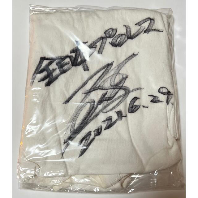 全日本プロレス ゼウス直筆サイン入りTシャツ スポーツ/アウトドアのスポーツ/アウトドア その他(格闘技/プロレス)の商品写真