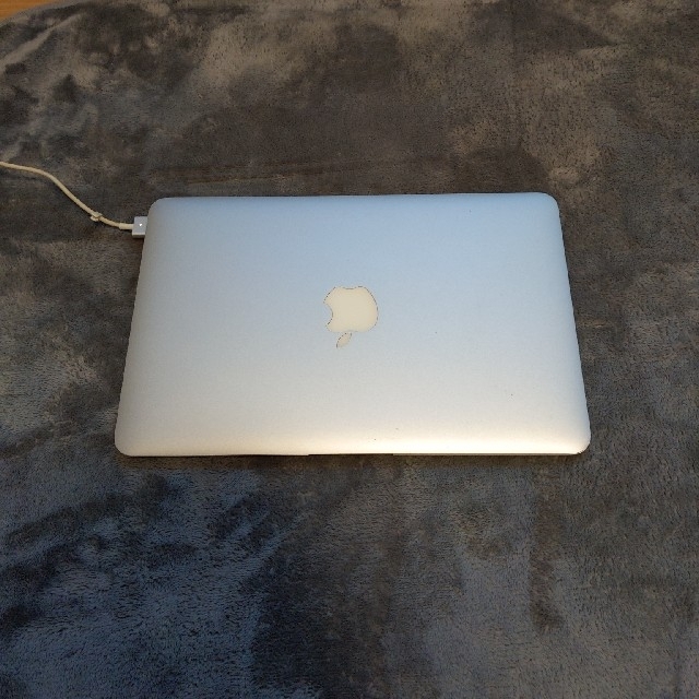 【ジャンク品】MacBook Air (11-inch, Mid 2012)MacBookAir