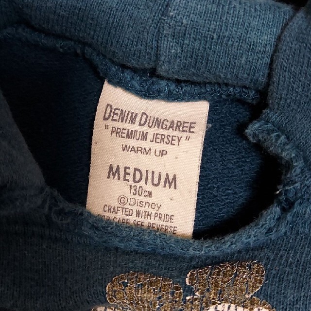 DENIM DUNGAREE(デニムダンガリー)のEtoo Miz 様専用【130】デニムダンガリーミッキーパーカー キッズ/ベビー/マタニティのキッズ服男の子用(90cm~)(Tシャツ/カットソー)の商品写真