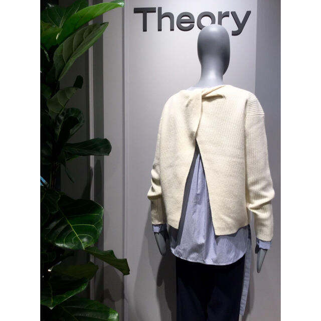 Theory プルオーバーニット