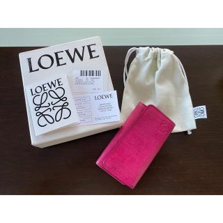 ロエベ(LOEWE)の《barchetta55様専用》LOEWE 6連キーケース FUCHSIA(キーケース)