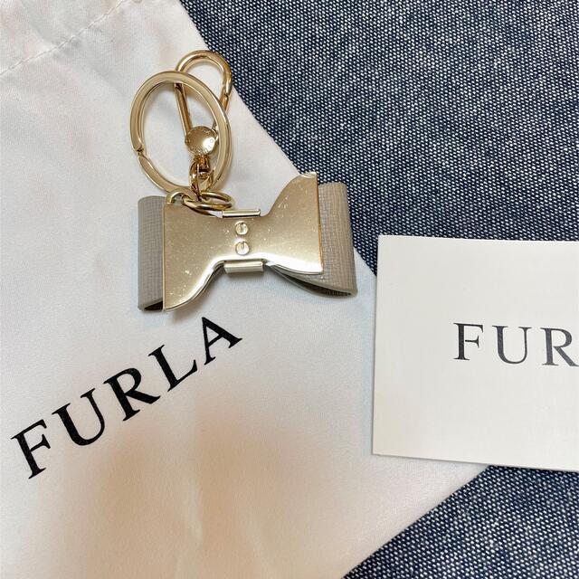 最終値下げ【新品未使用】フルラ　FURLA  リボンチャーム　リングキーホルダー